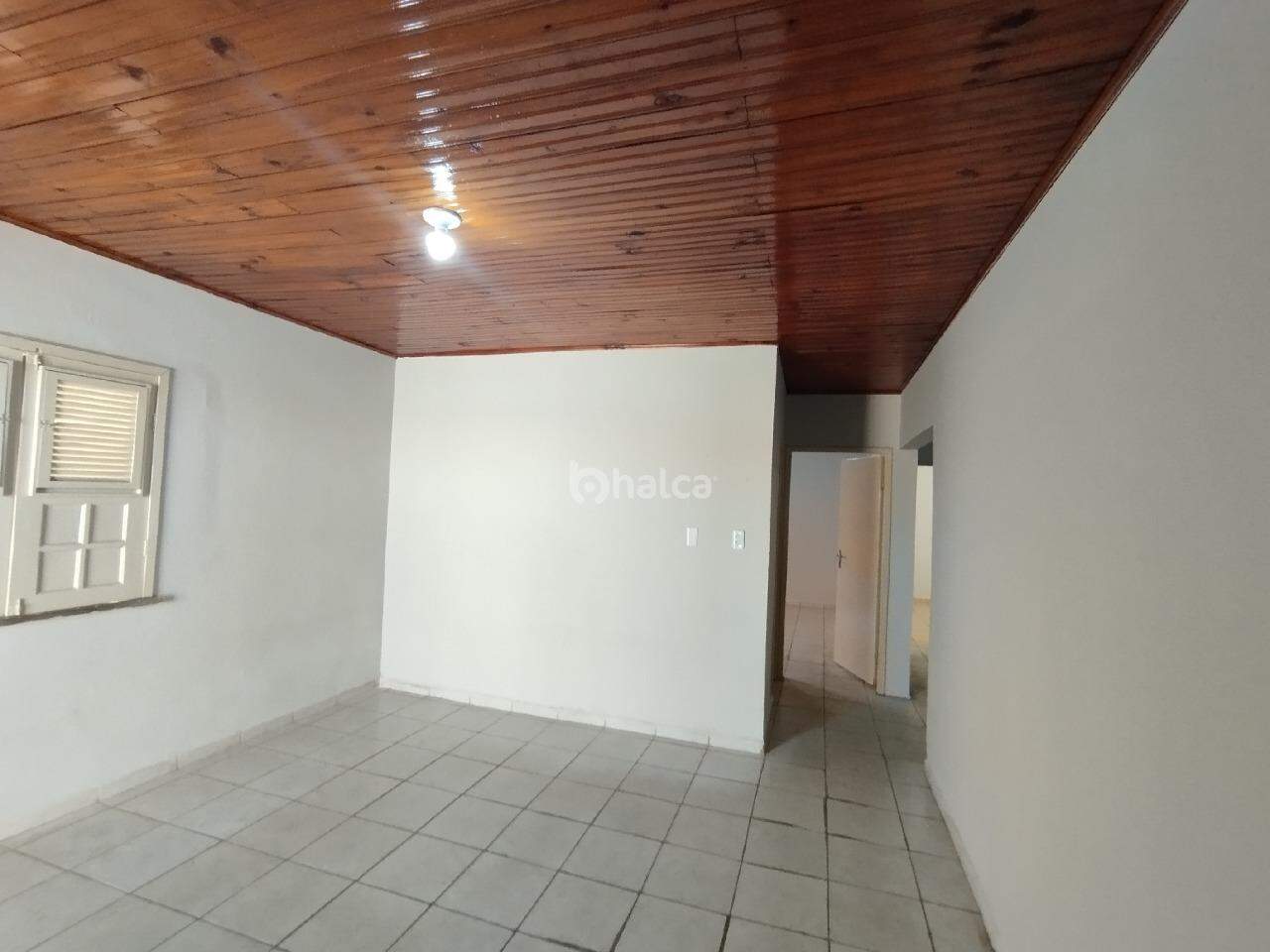 Casa para alugar com 4 quartos, 135m² - Foto 4