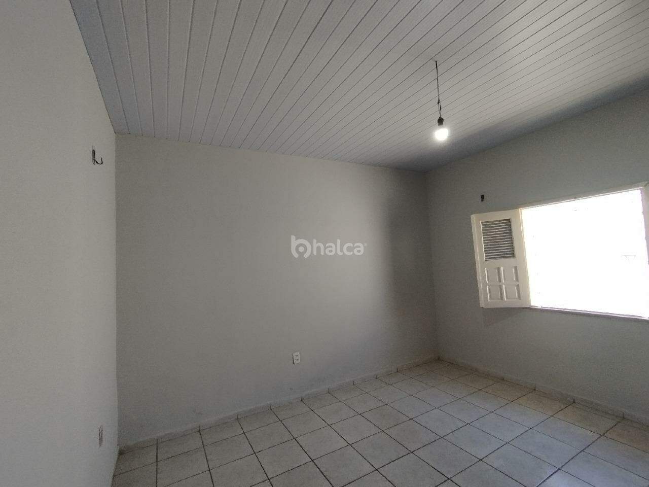 Casa para alugar com 4 quartos, 135m² - Foto 8