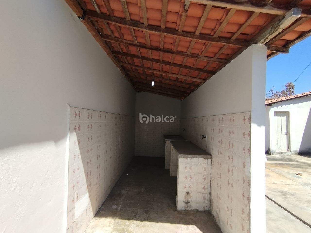 Casa para alugar com 4 quartos, 135m² - Foto 25