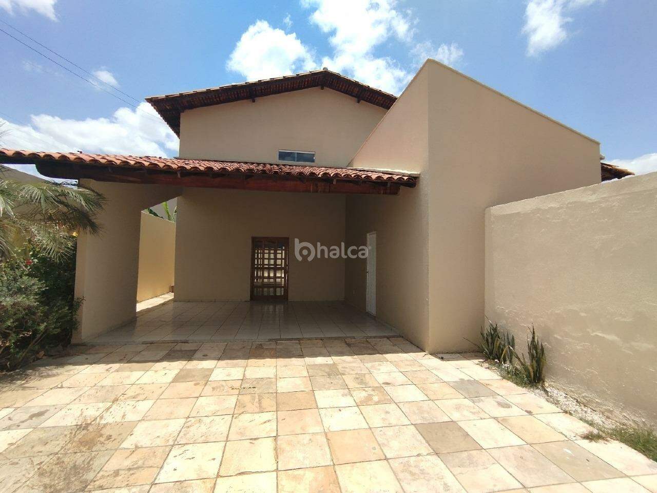 Casa para alugar com 4 quartos, 262m² - Foto 2