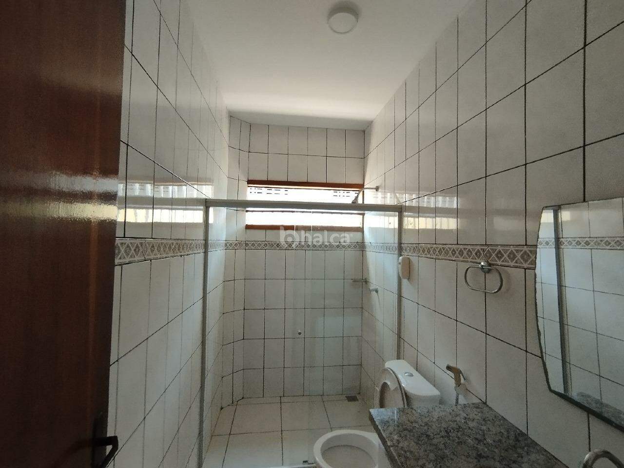 Casa para alugar com 4 quartos, 262m² - Foto 22