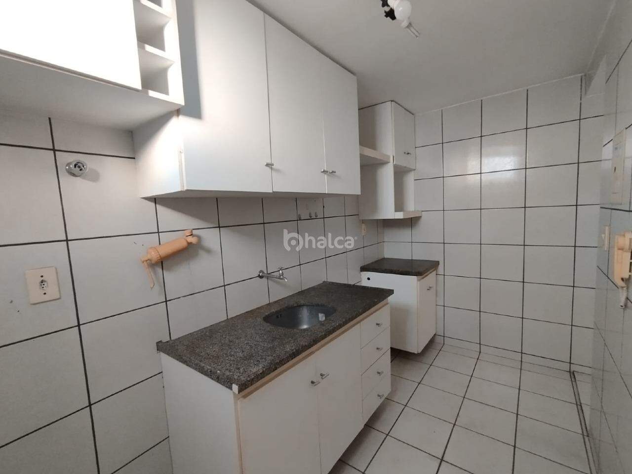 Apartamento para alugar com 2 quartos, 55m² - Foto 15