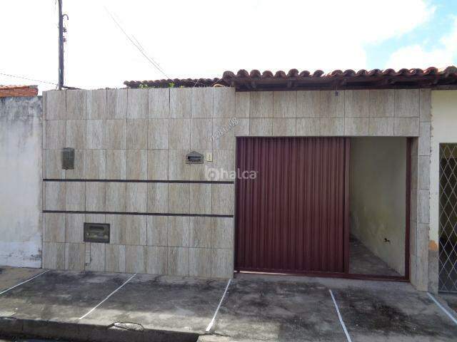 Casa à venda com 2 quartos, 66m² - Foto 1