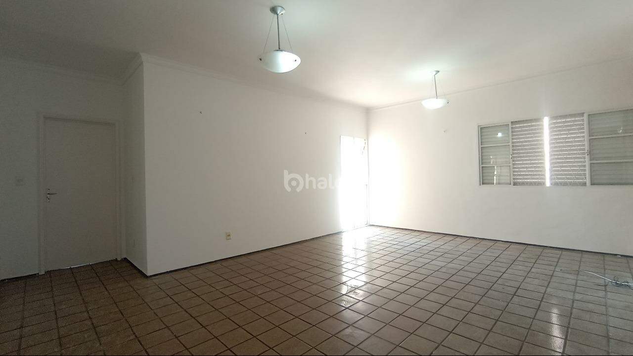 Apartamento para alugar com 3 quartos, 110m² - Foto 7