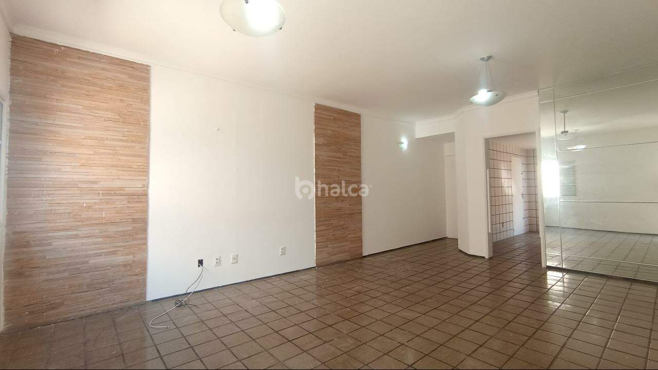 Apartamento para alugar com 3 quartos, 110m² - Foto 3