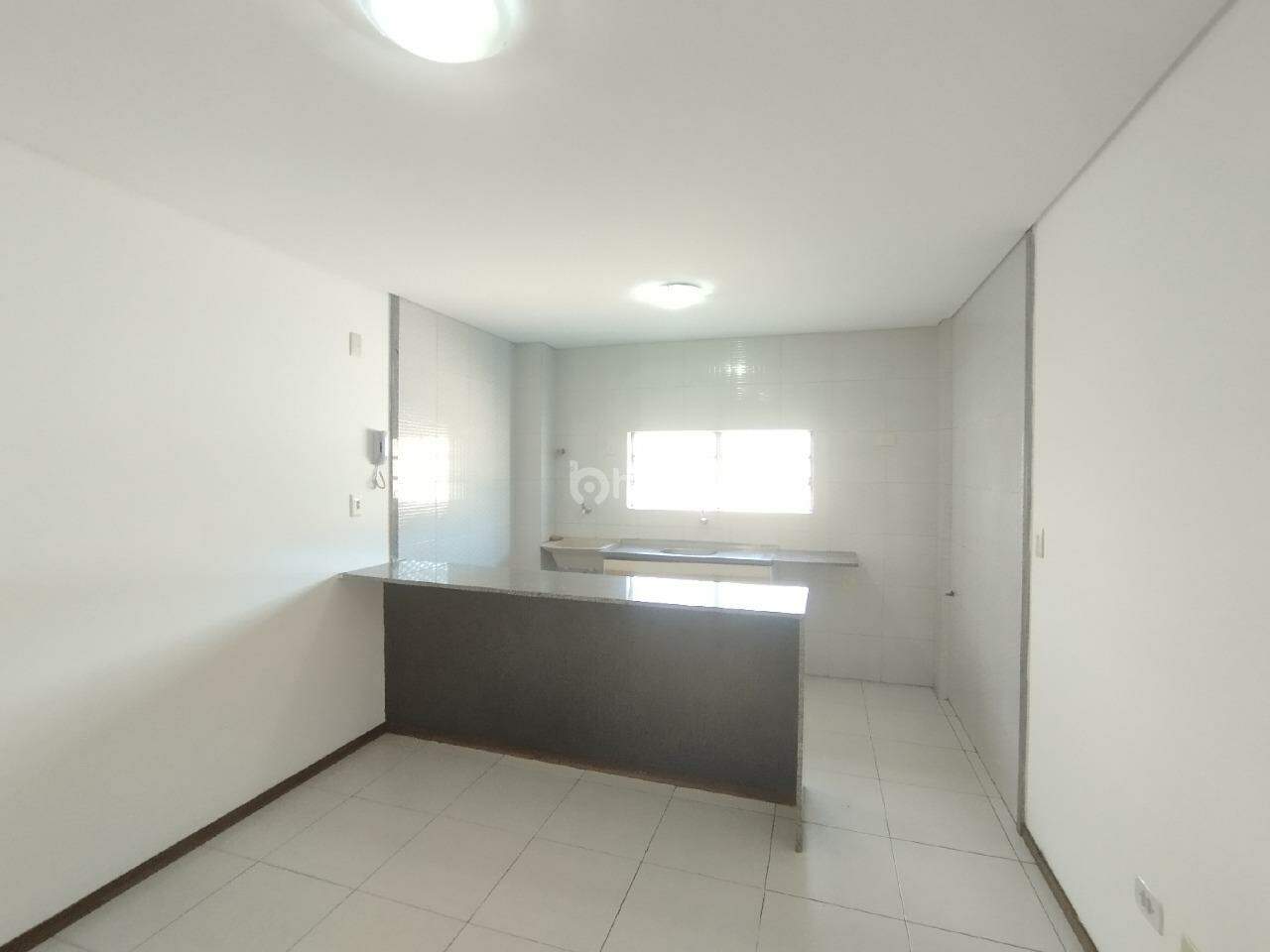 Apartamento para alugar com 1 quarto, 30m² - Foto 3