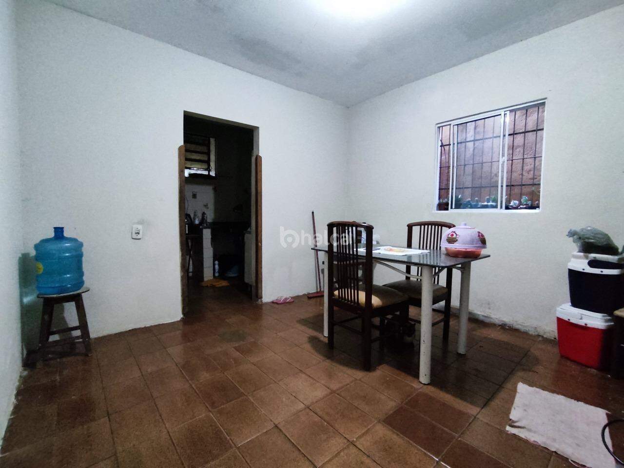 Casa à venda com 6 quartos, 157m² - Foto 14