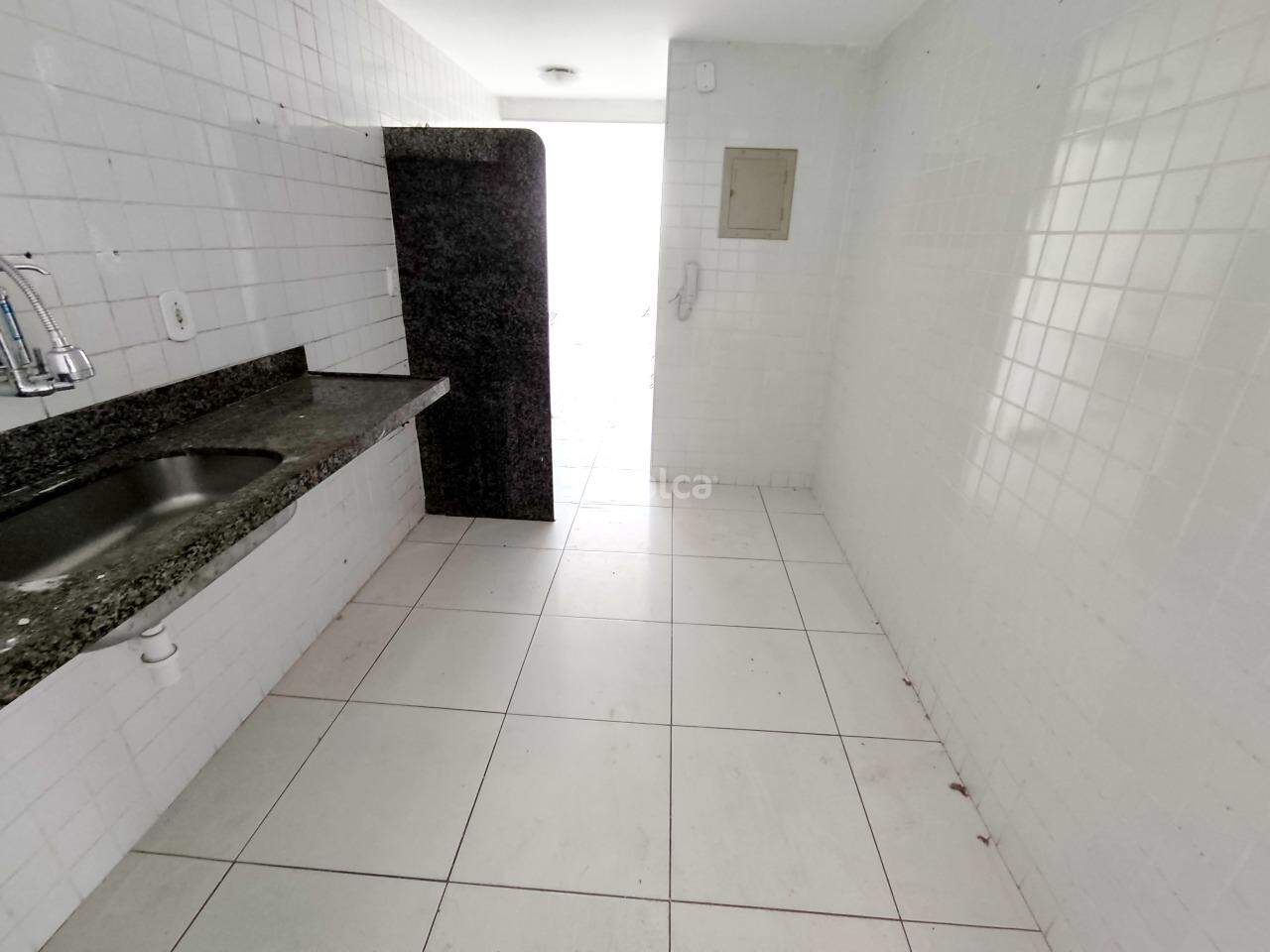 Apartamento para alugar com 3 quartos, 92m² - Foto 12