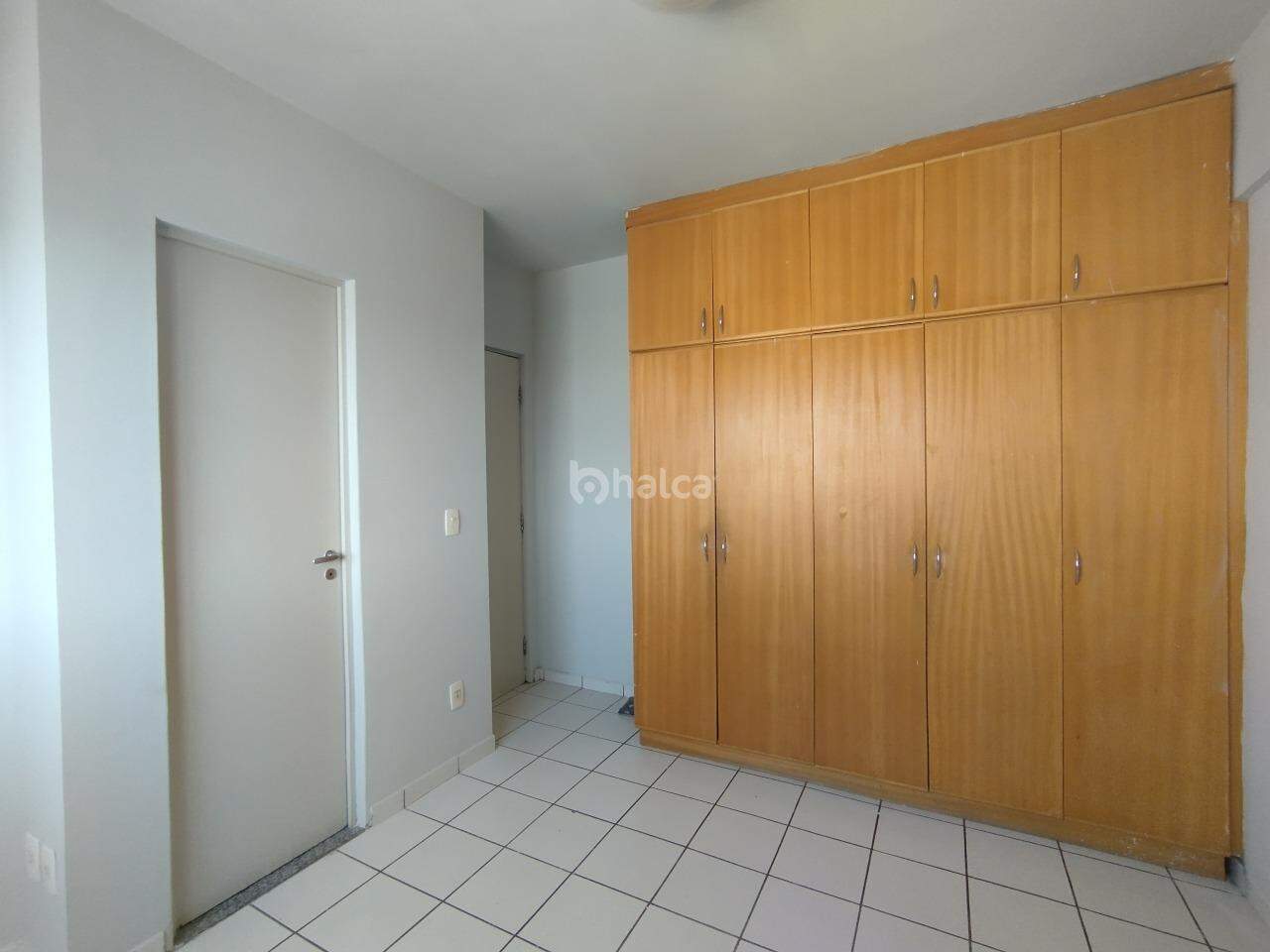 Apartamento para alugar com 3 quartos, 135m² - Foto 18