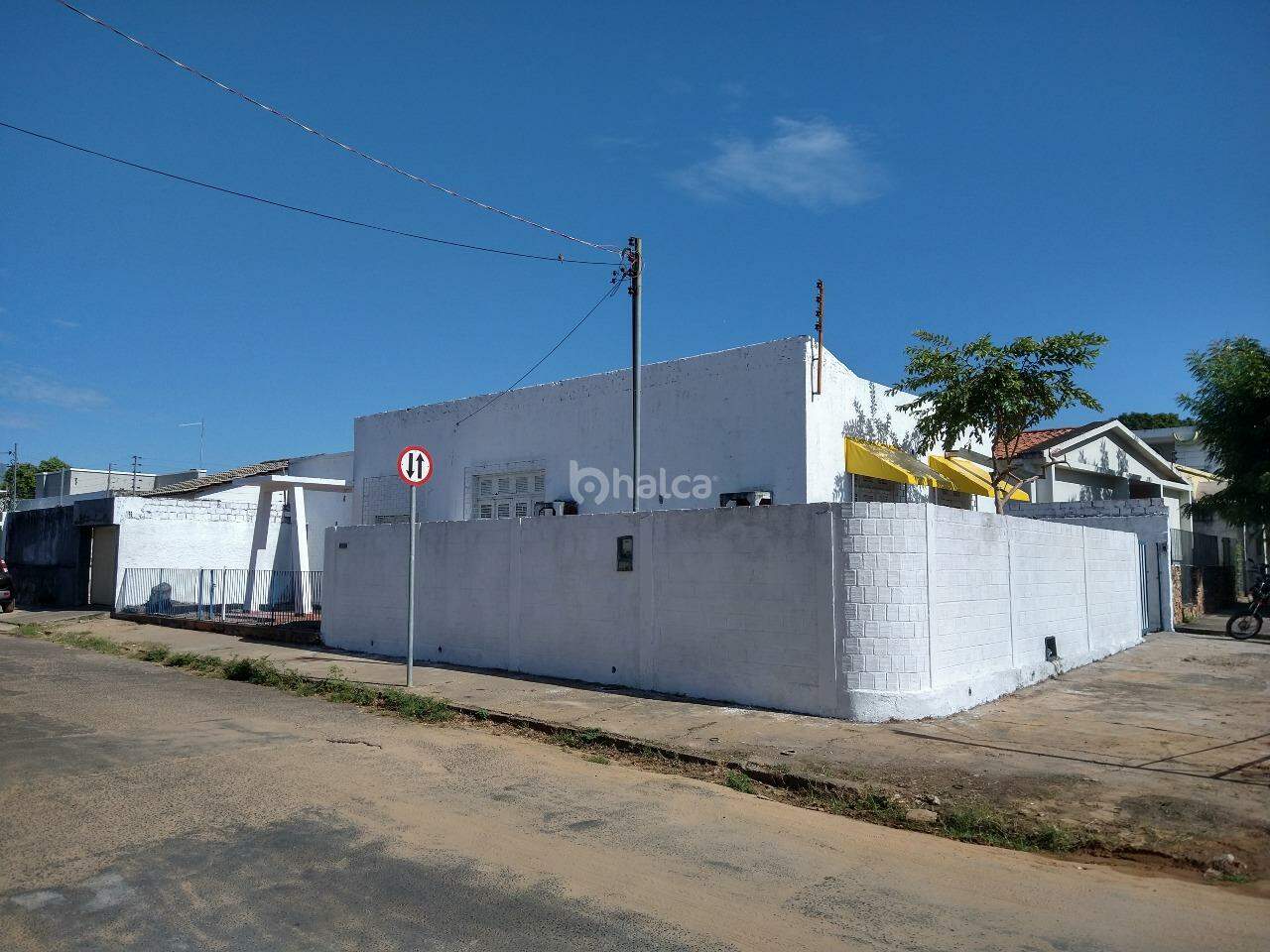 Prédio Inteiro à venda com 3 quartos, 170m² - Foto 1