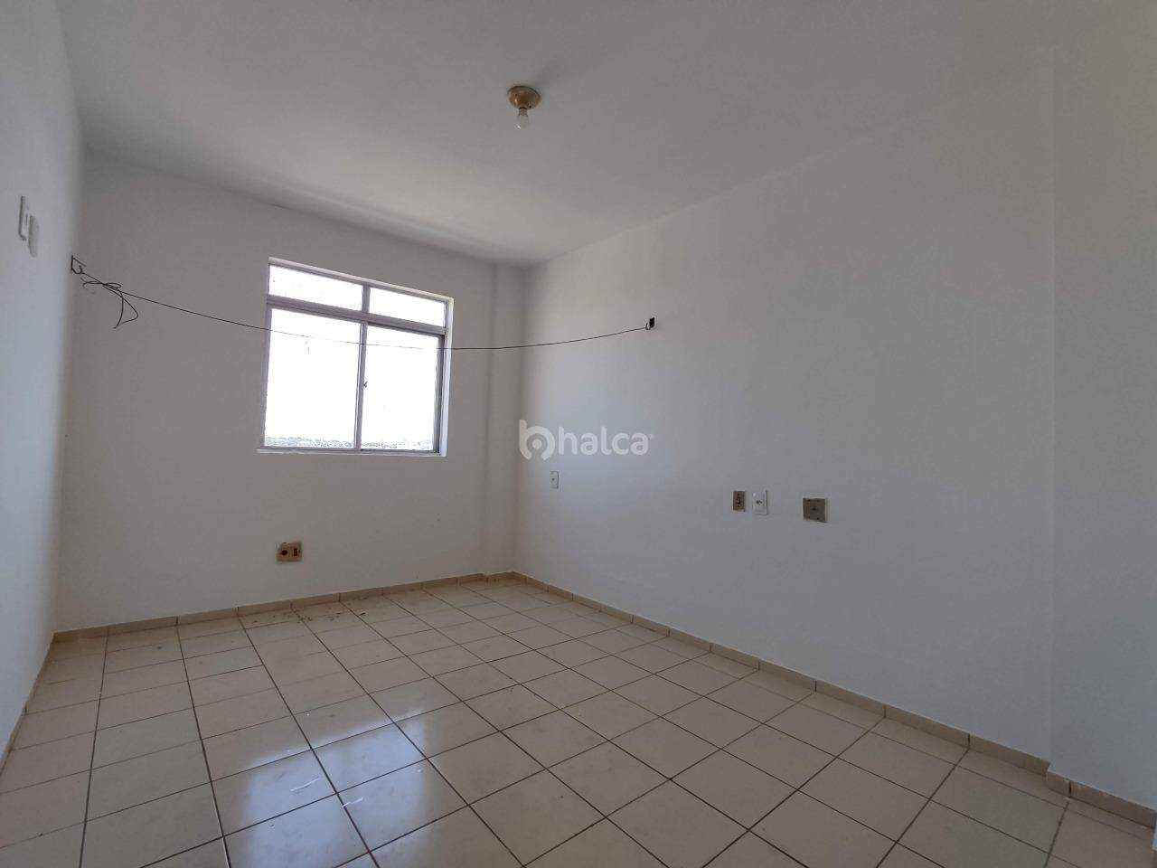 Apartamento para alugar com 3 quartos, 101m² - Foto 14