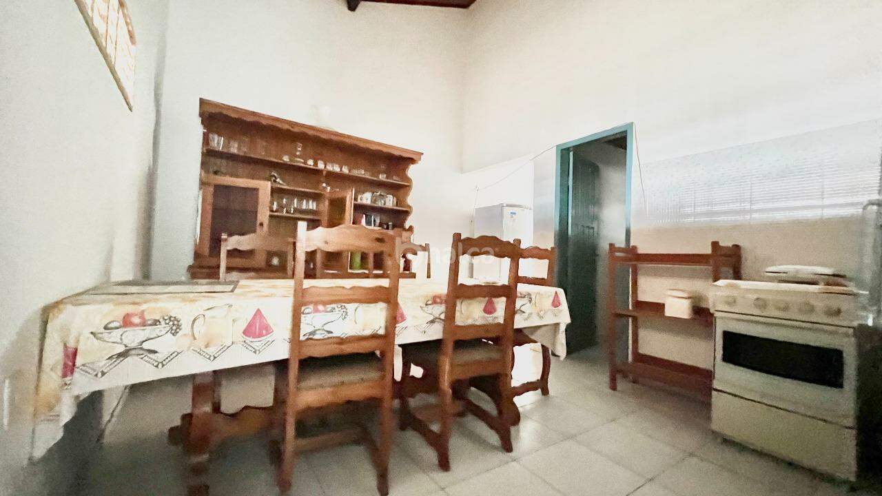 Casa à venda com 4 quartos, 120m² - Foto 12