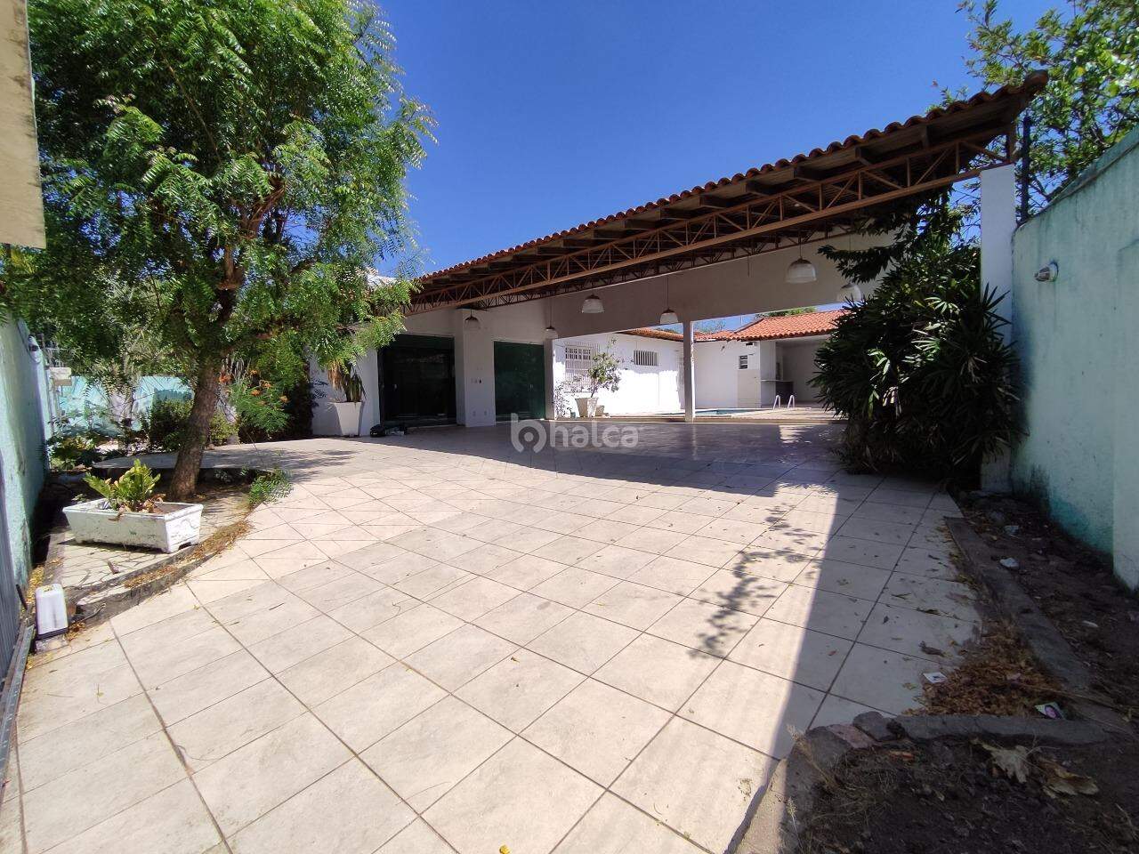 Casa para alugar com 3 quartos, 430m² - Foto 24