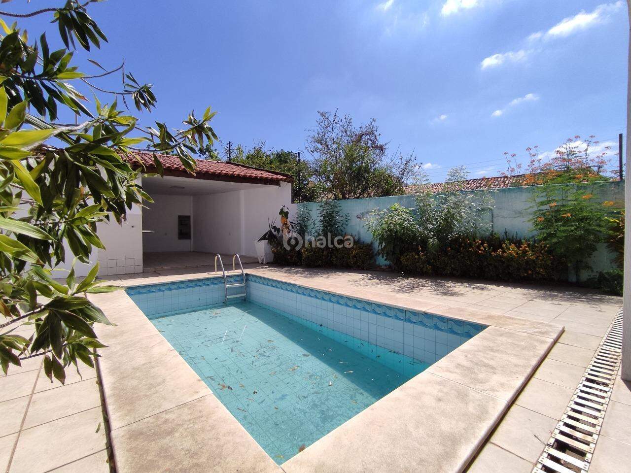 Casa para alugar com 3 quartos, 430m² - Foto 28