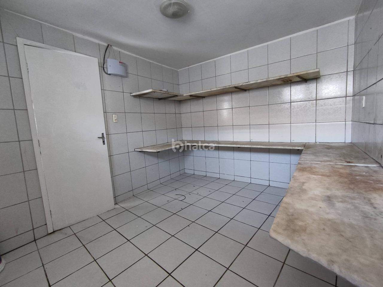 Casa para alugar com 3 quartos, 430m² - Foto 23