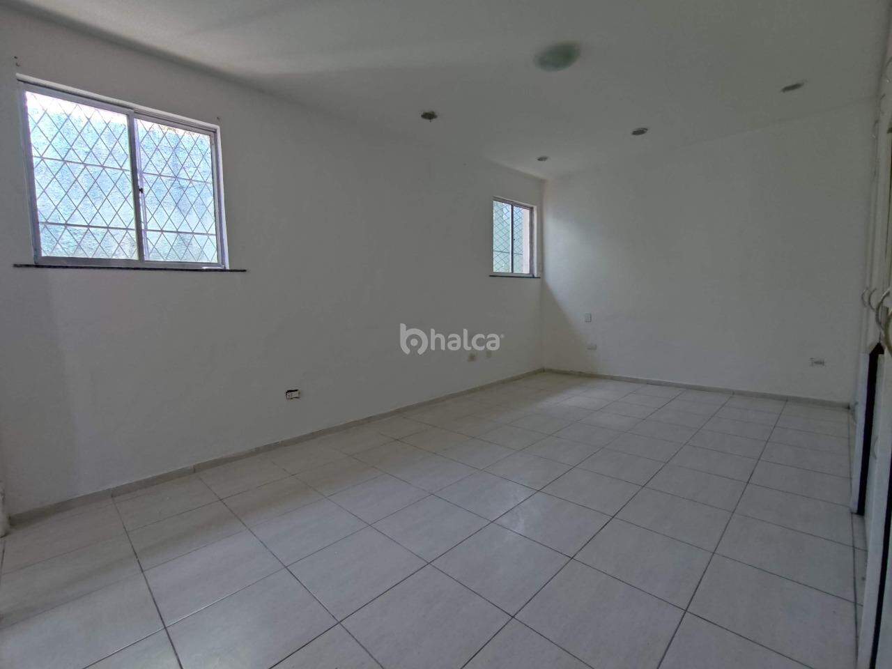 Casa para alugar com 3 quartos, 430m² - Foto 7