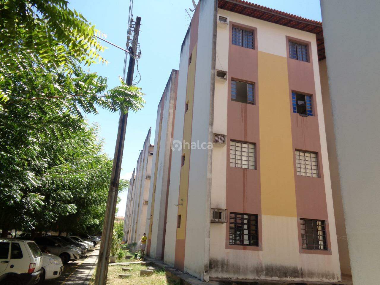 Apartamento à venda com 2 quartos, 46m² - Foto 1