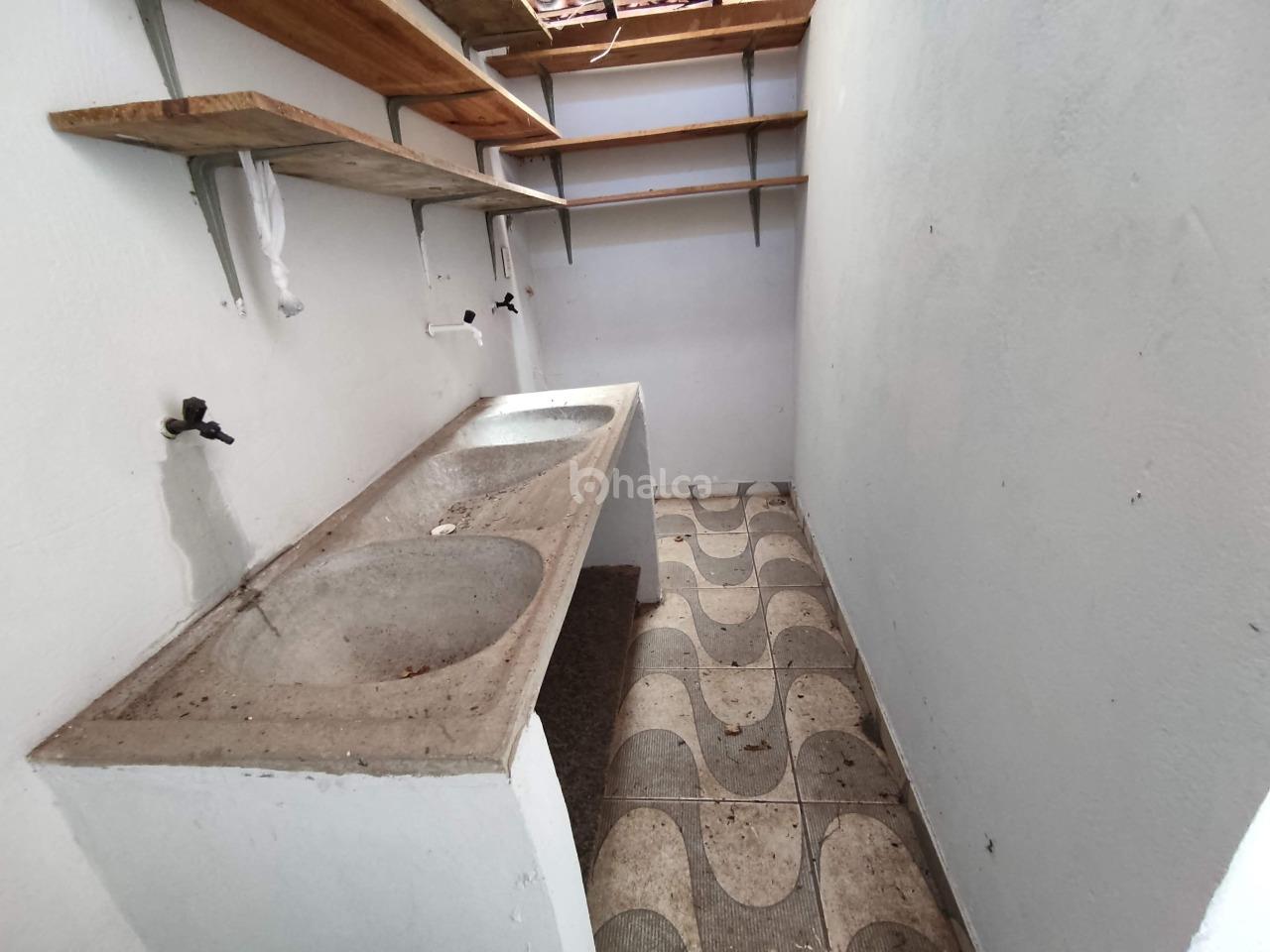 Casa à venda com 3 quartos, 180m² - Foto 28