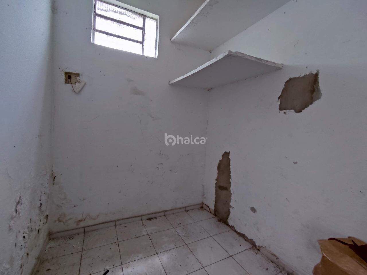 Prédio Inteiro para alugar com 3 quartos, 132m² - Foto 6