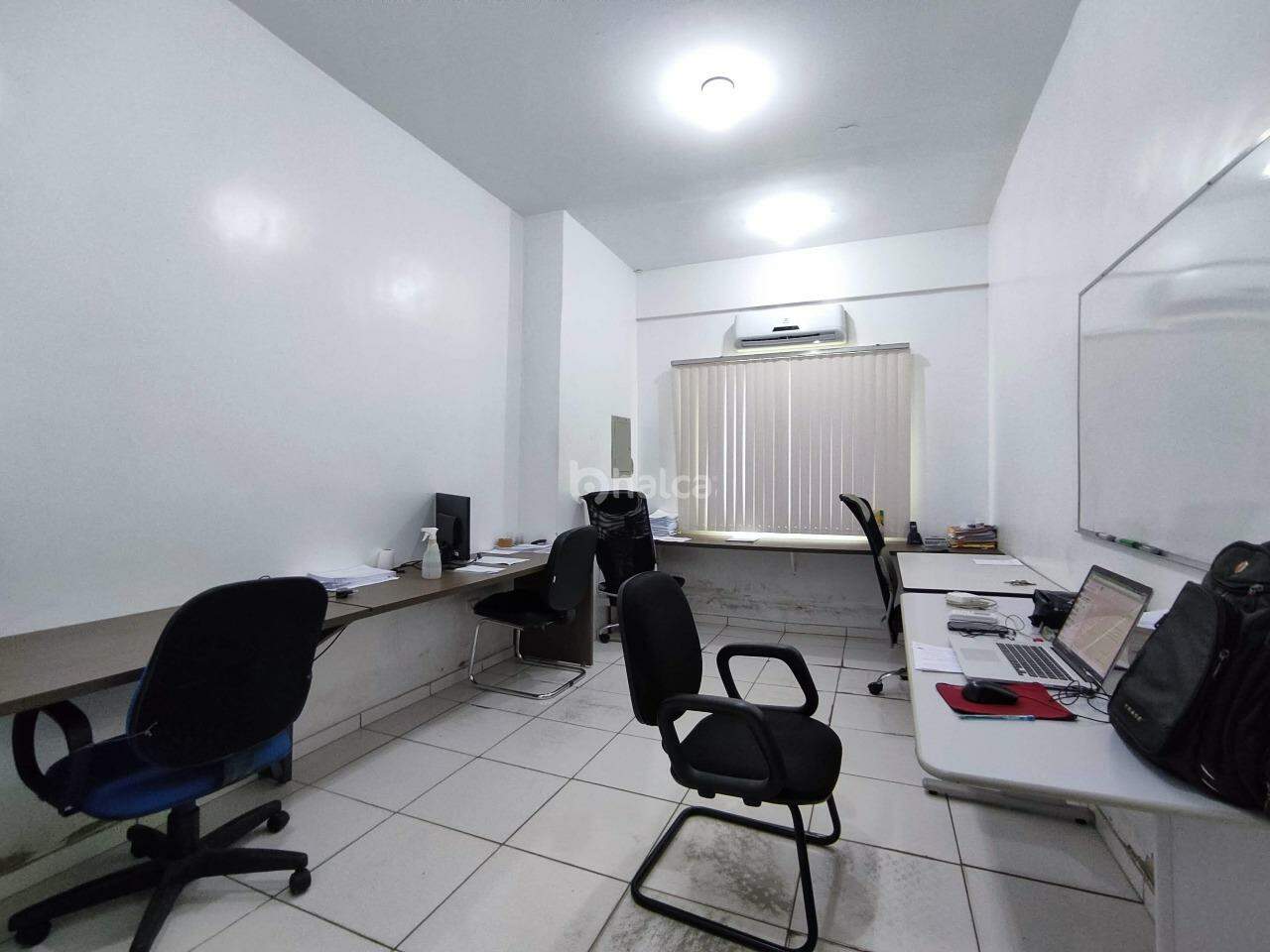 Prédio Inteiro à venda com 8 quartos, 250m² - Foto 8