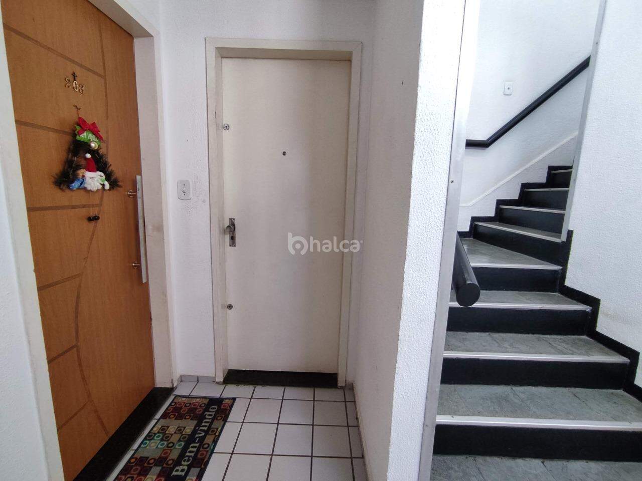 Apartamento à venda com 3 quartos, 98m² - Foto 4