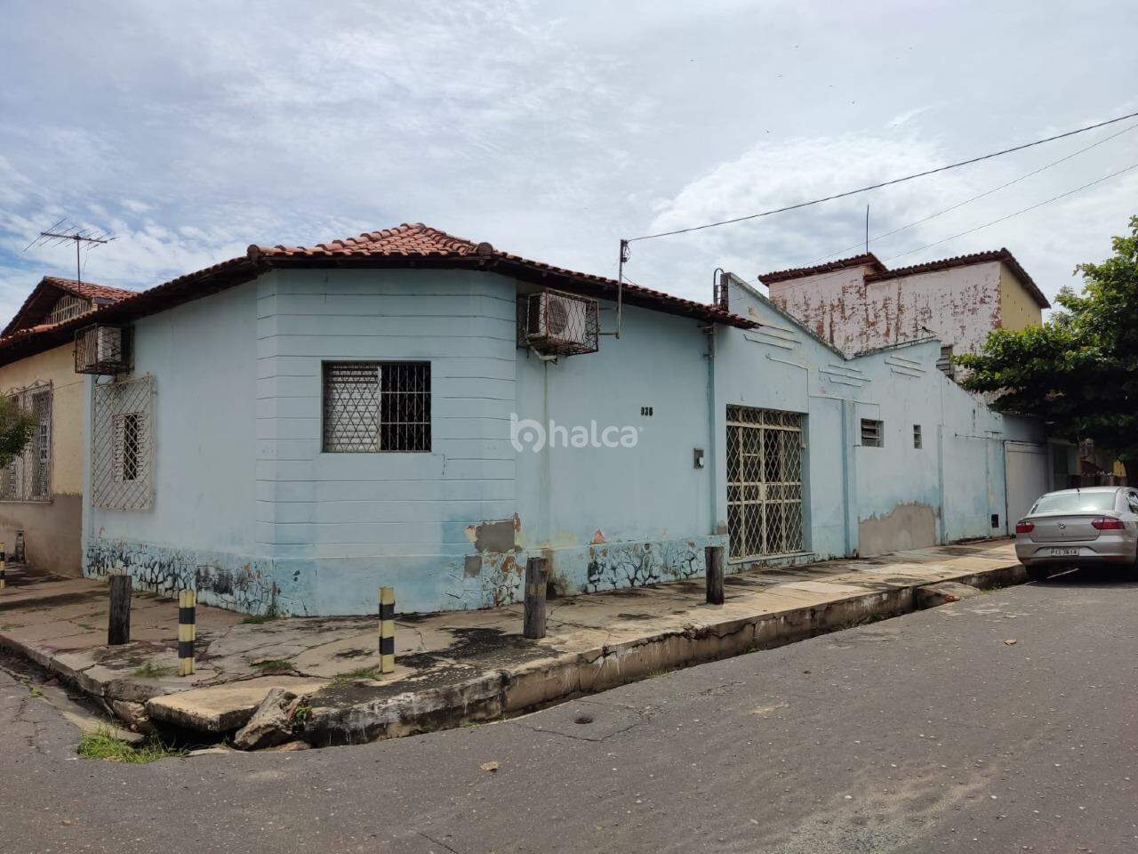 Casa à venda com 5 quartos, 130m² - Foto 1