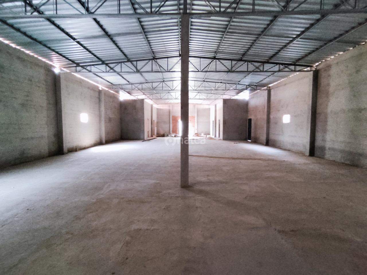 Depósito-Galpão-Armazém para alugar, 351m² - Foto 2