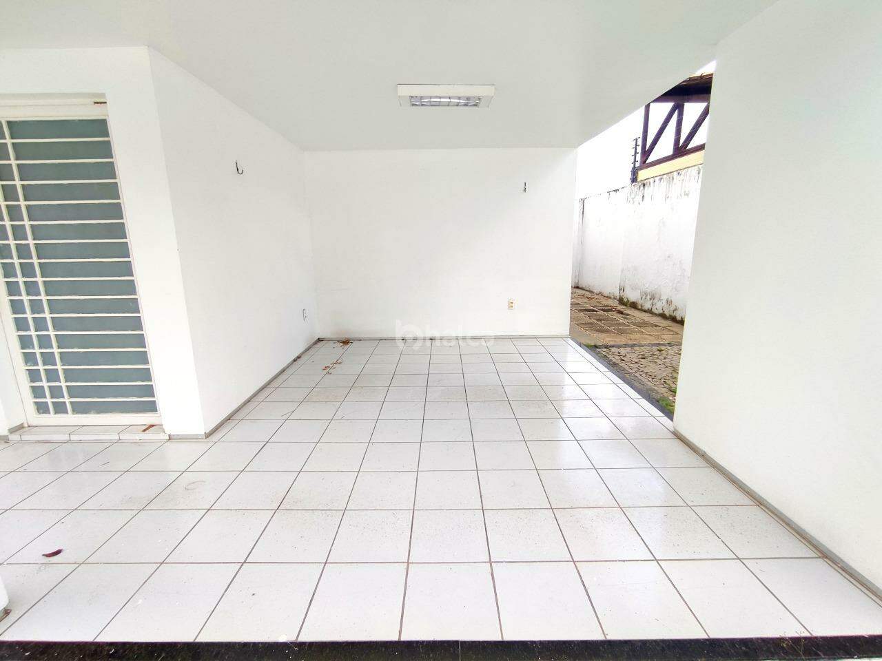 Casa para alugar com 3 quartos, 195m² - Foto 5