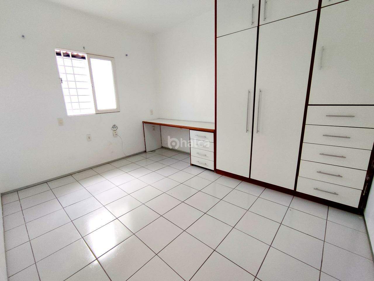 Casa para alugar com 3 quartos, 195m² - Foto 14