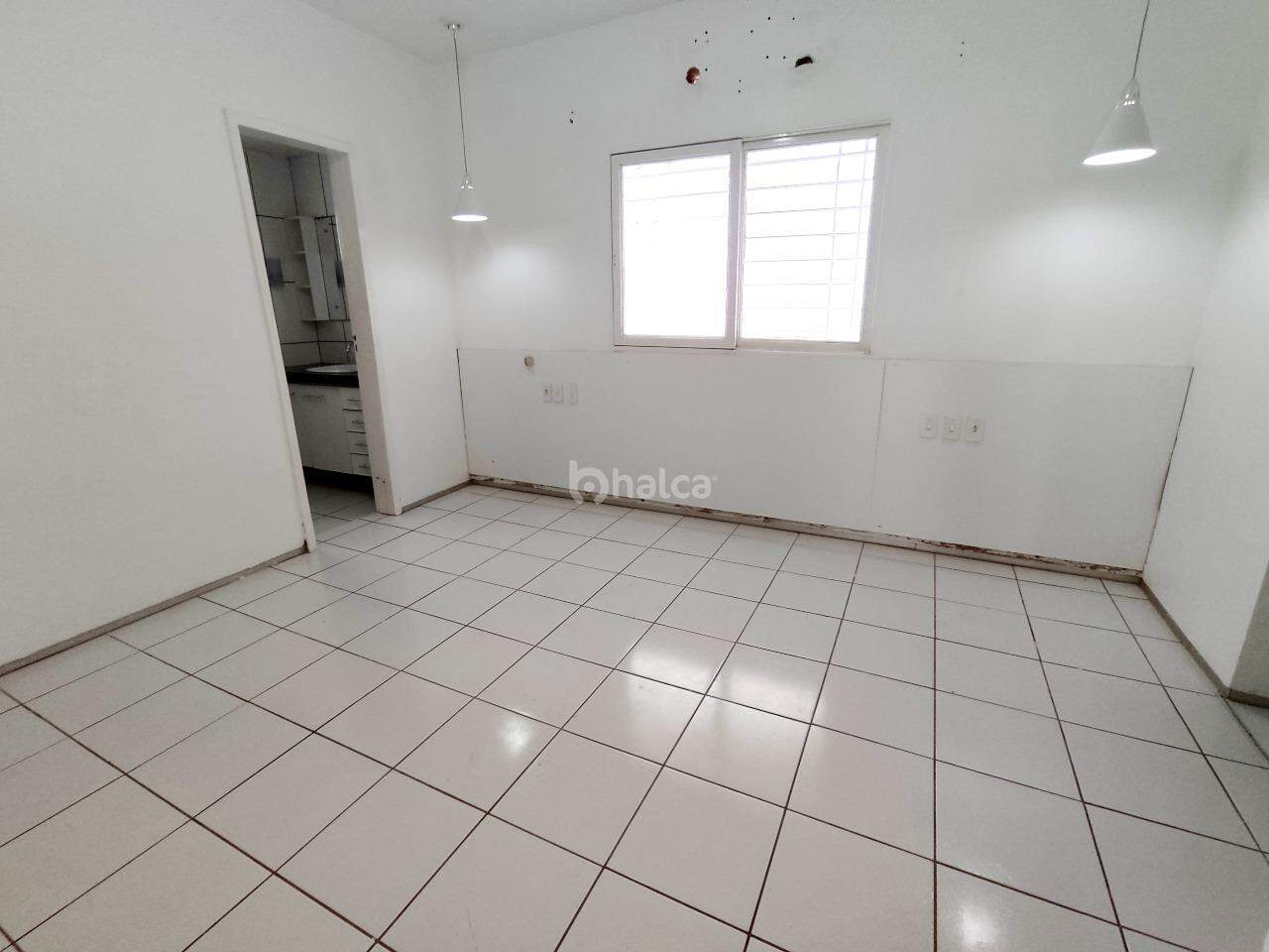 Casa para alugar com 3 quartos, 195m² - Foto 16