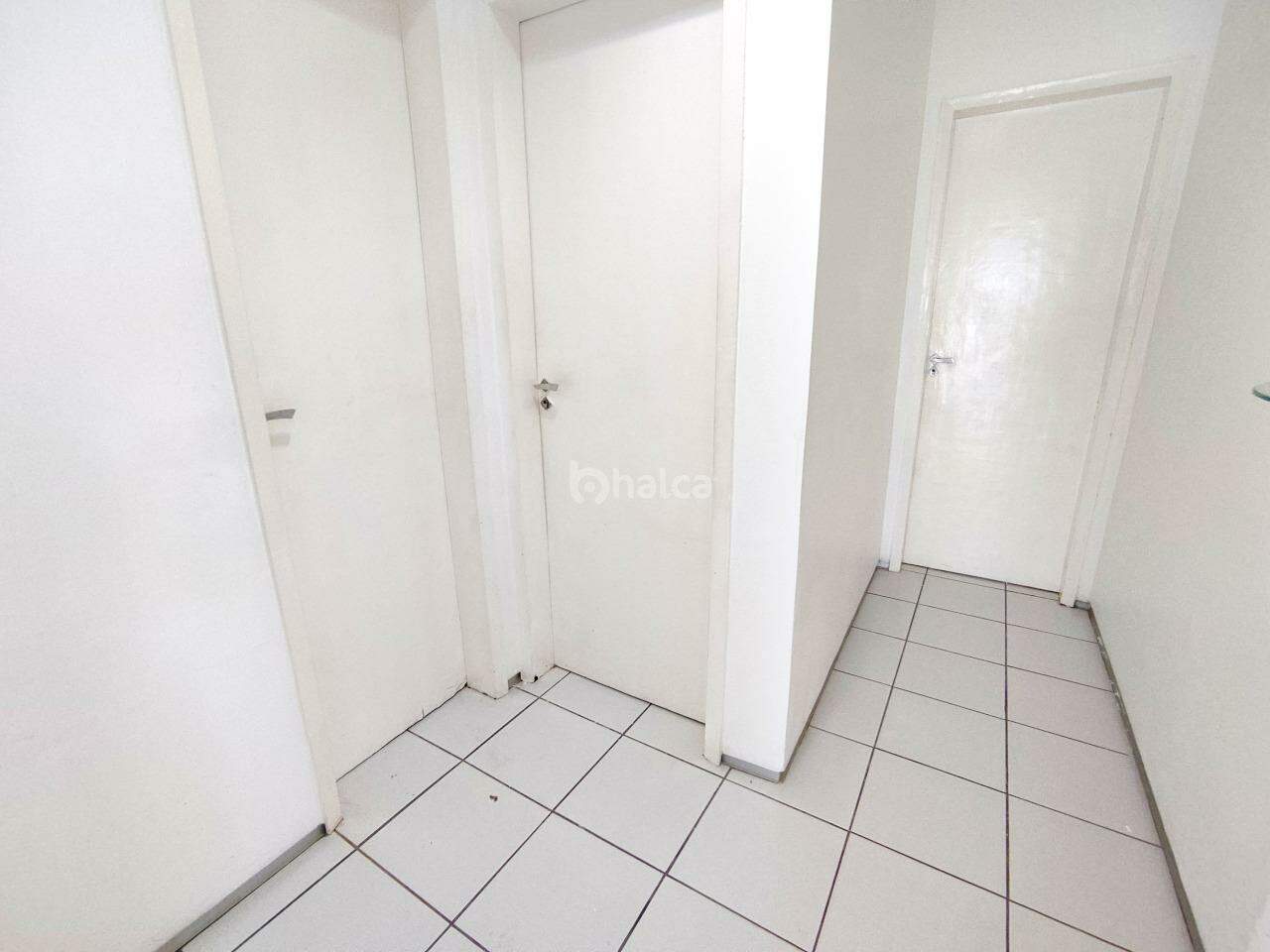 Casa para alugar com 3 quartos, 195m² - Foto 11