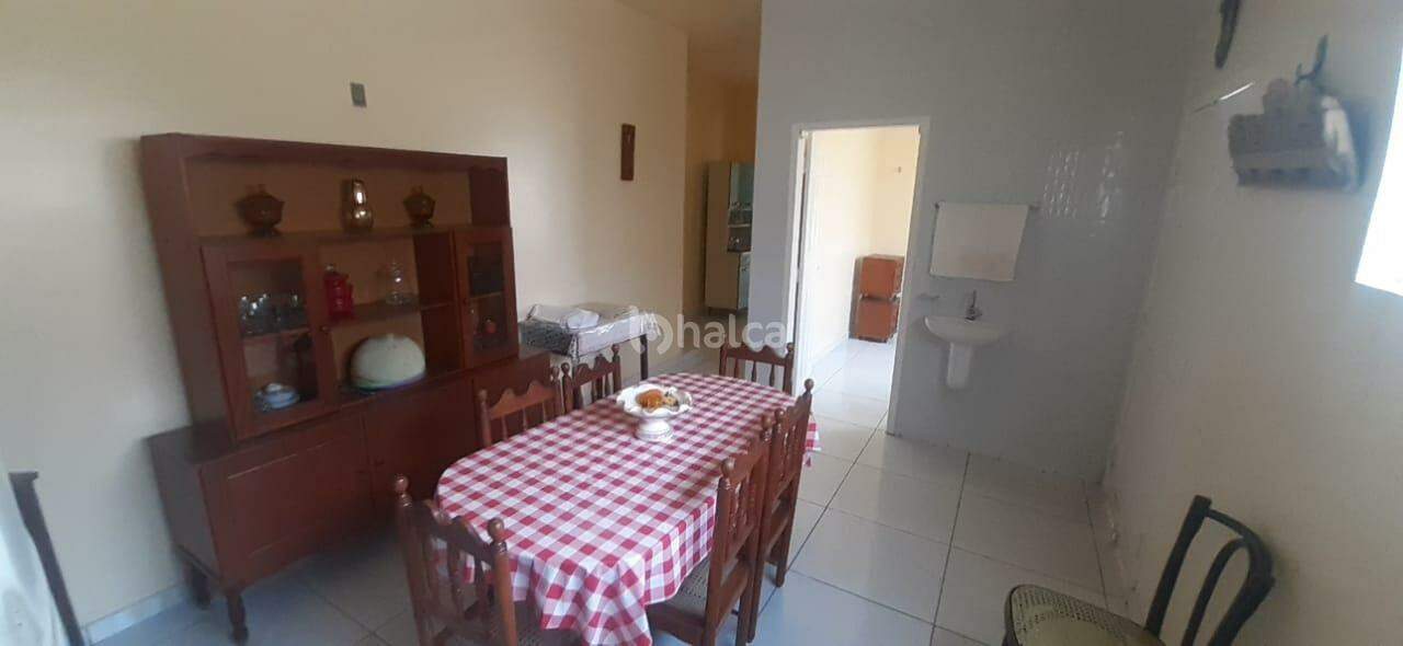 Casa à venda com 4 quartos, 190m² - Foto 11