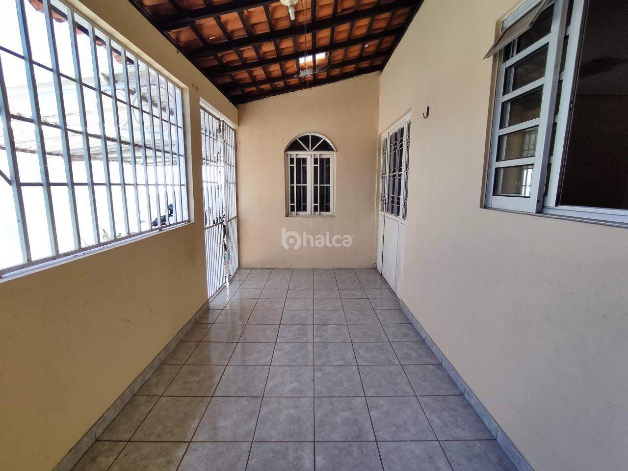 Casa para alugar com 2 quartos, 140m² - Foto 5