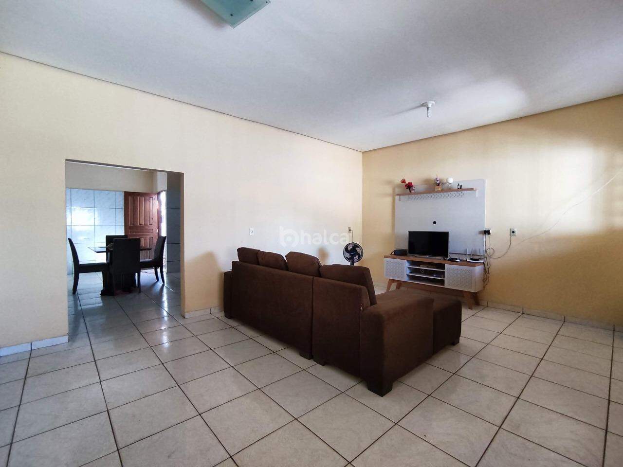 Casa para alugar com 2 quartos, 140m² - Foto 6