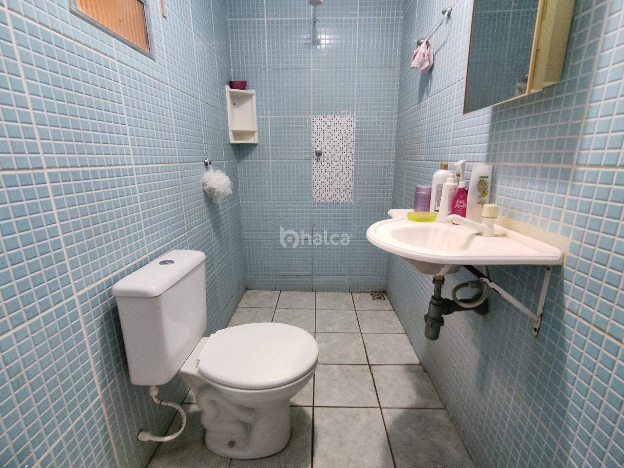 Casa para alugar com 2 quartos, 140m² - Foto 12