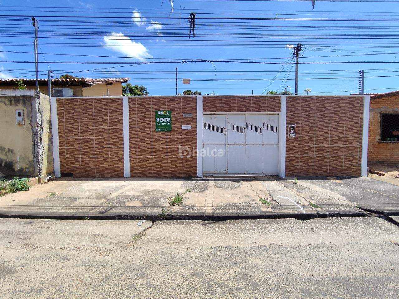 Casa para alugar com 2 quartos, 140m² - Foto 1