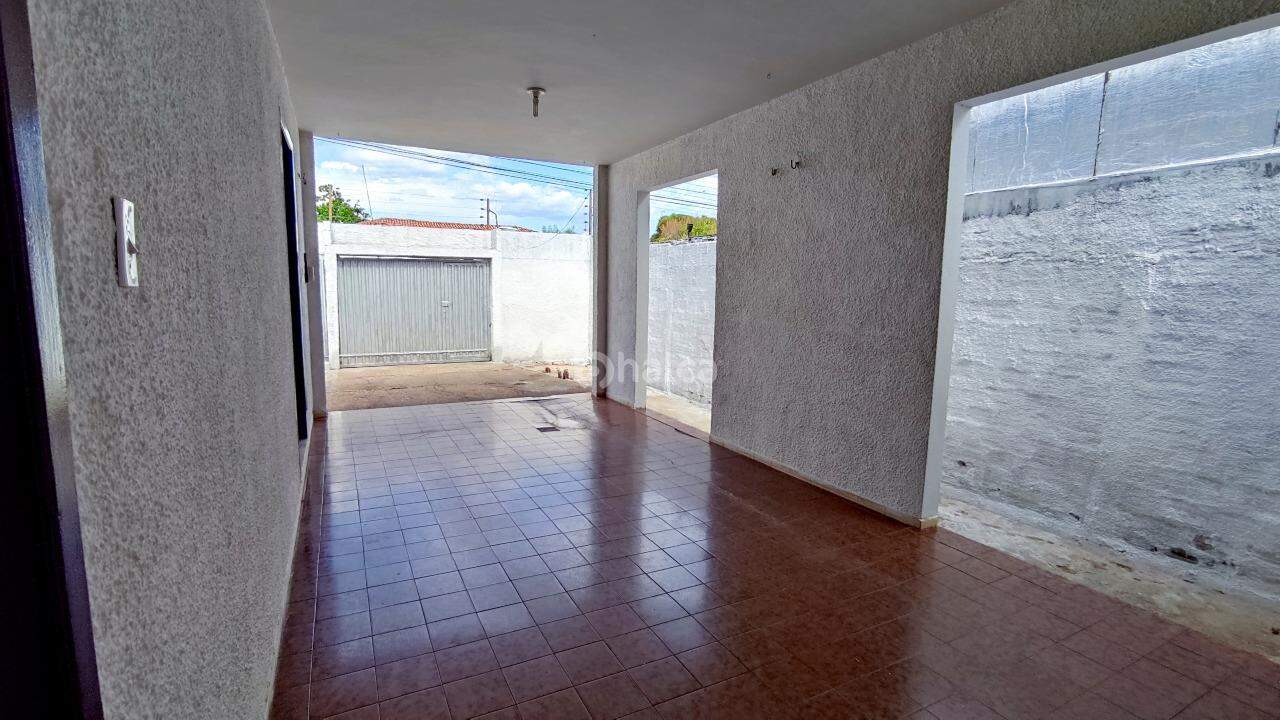 Casa para alugar com 3 quartos, 158m² - Foto 5