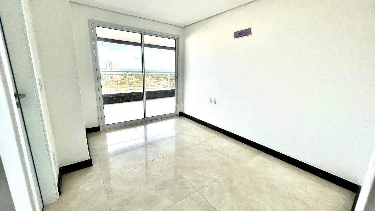 Apartamento à venda com 4 quartos, 180m² - Foto 11