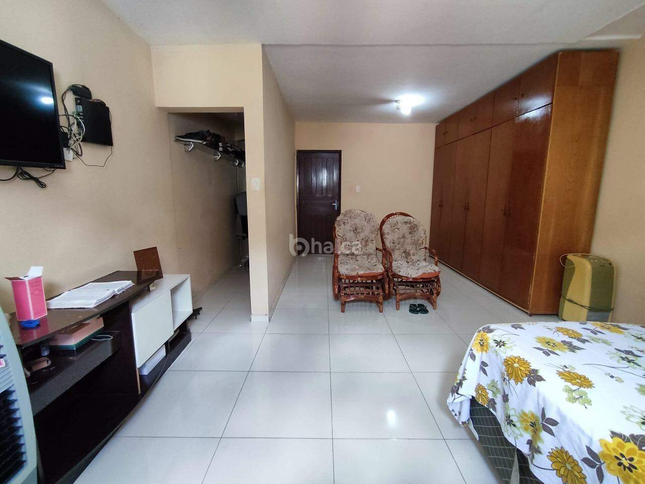 Casa à venda com 3 quartos, 270m² - Foto 10