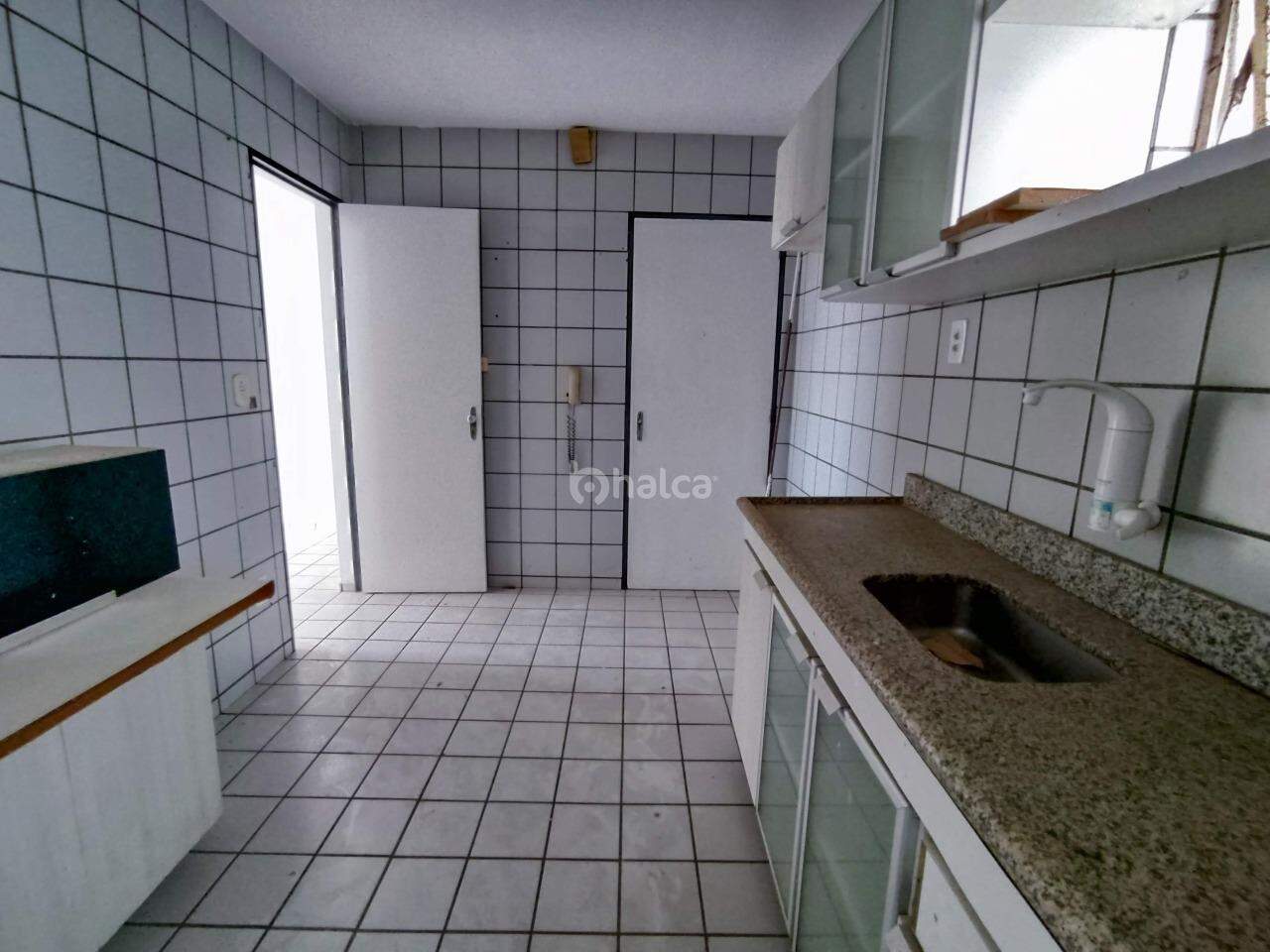 Apartamento à venda com 3 quartos, 93m² - Foto 15