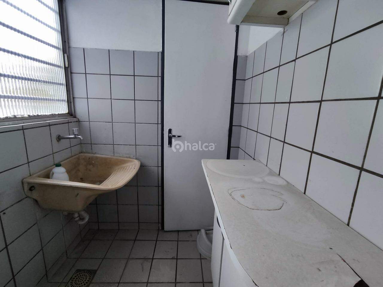 Apartamento à venda com 3 quartos, 93m² - Foto 17