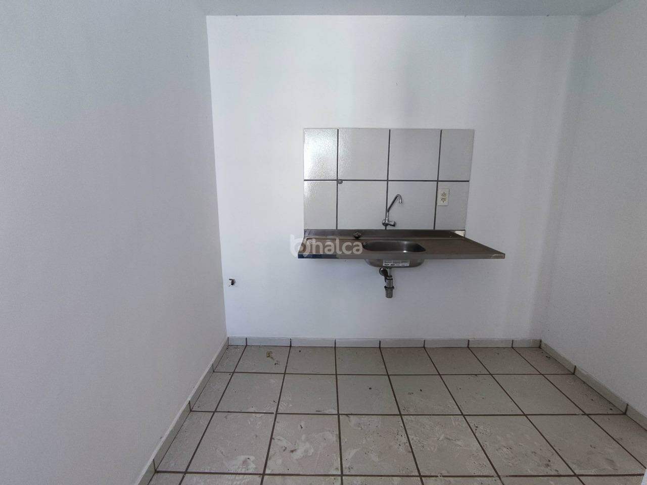 Apartamento para alugar com 2 quartos, 44m² - Foto 11