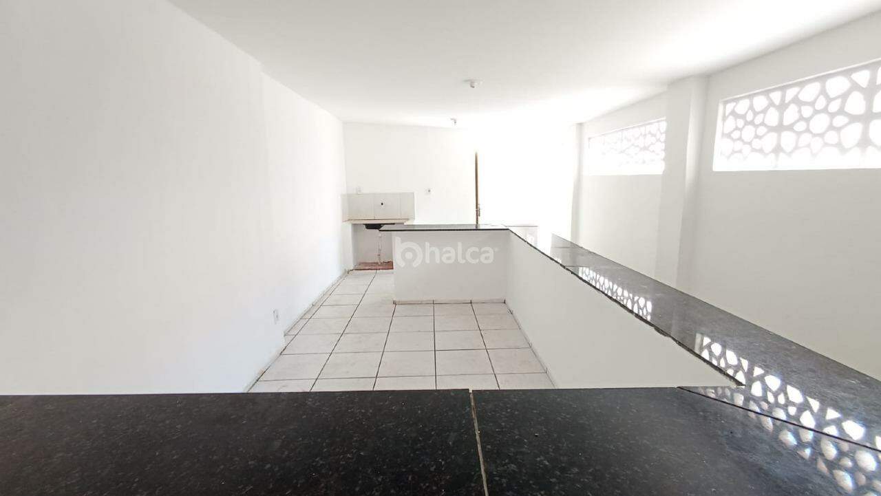 Casa para alugar com 3 quartos, 127m² - Foto 6