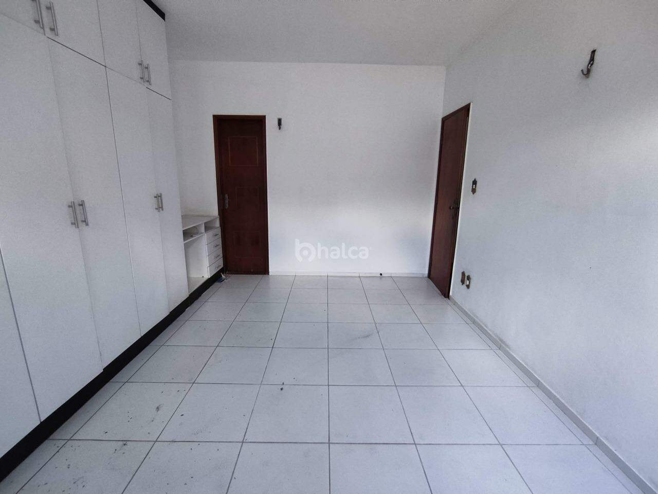 Prédio Inteiro para alugar com 3 quartos, 180m² - Foto 13