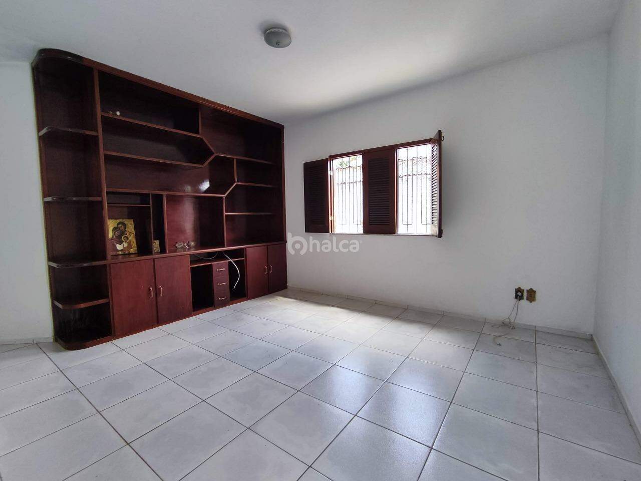 Prédio Inteiro para alugar com 3 quartos, 180m² - Foto 4