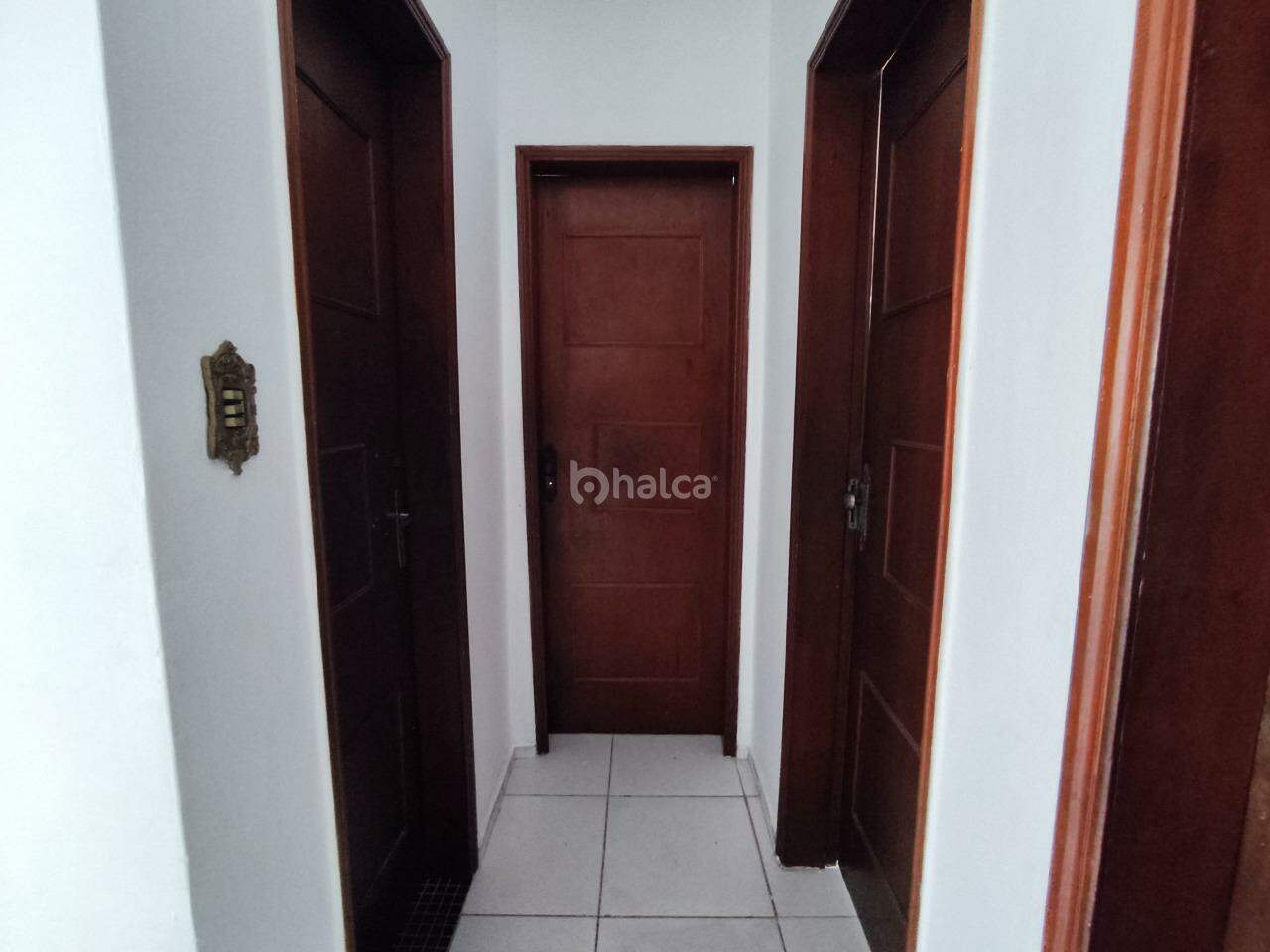 Prédio Inteiro para alugar com 3 quartos, 180m² - Foto 8