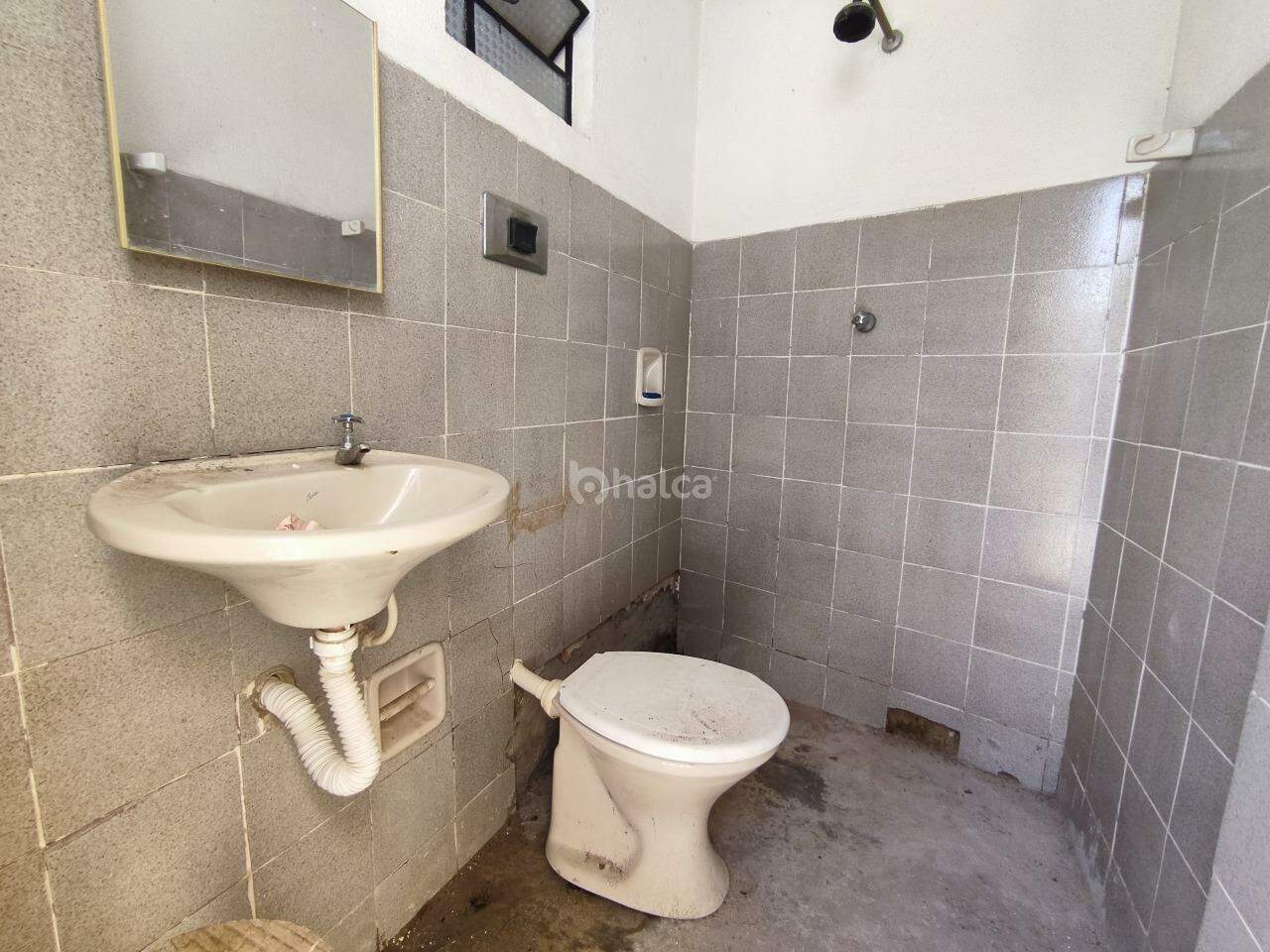 Prédio Inteiro para alugar com 3 quartos, 180m² - Foto 22