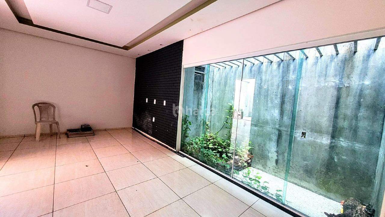 Casa à venda com 2 quartos, 160m² - Foto 4