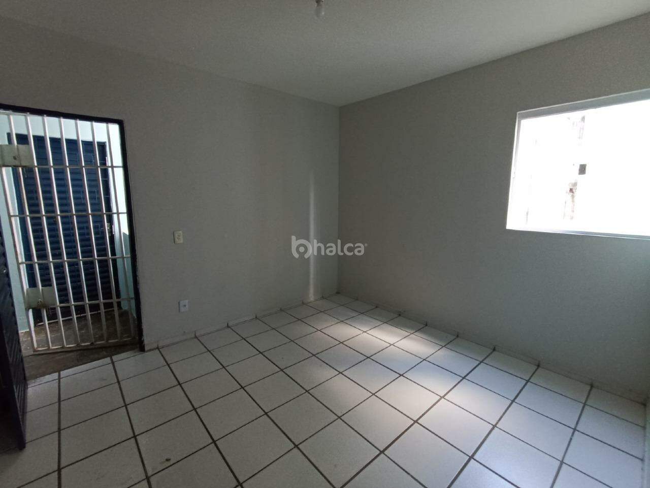 Apartamento para alugar com 2 quartos, 36m² - Foto 2