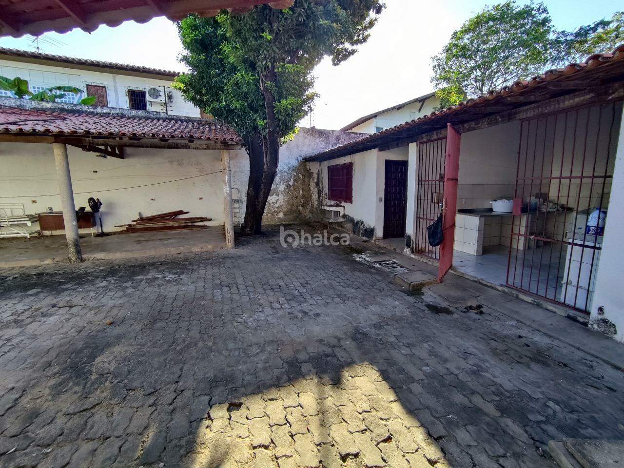 Prédio Inteiro para alugar com 6 quartos, 170m² - Foto 18